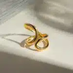 انگشتر قوس‌دار