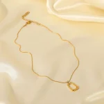 گردنبند ذوزنقه روکش طلا توخالی