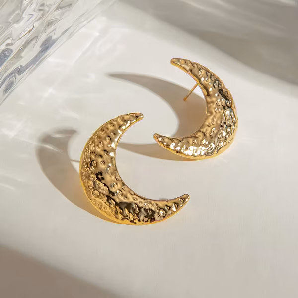 گوشواره زنانه میخی طرح ماه