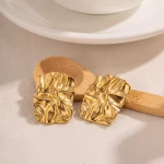 گوشواره چکشی مربعی
