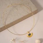 طوق مصری ماریس